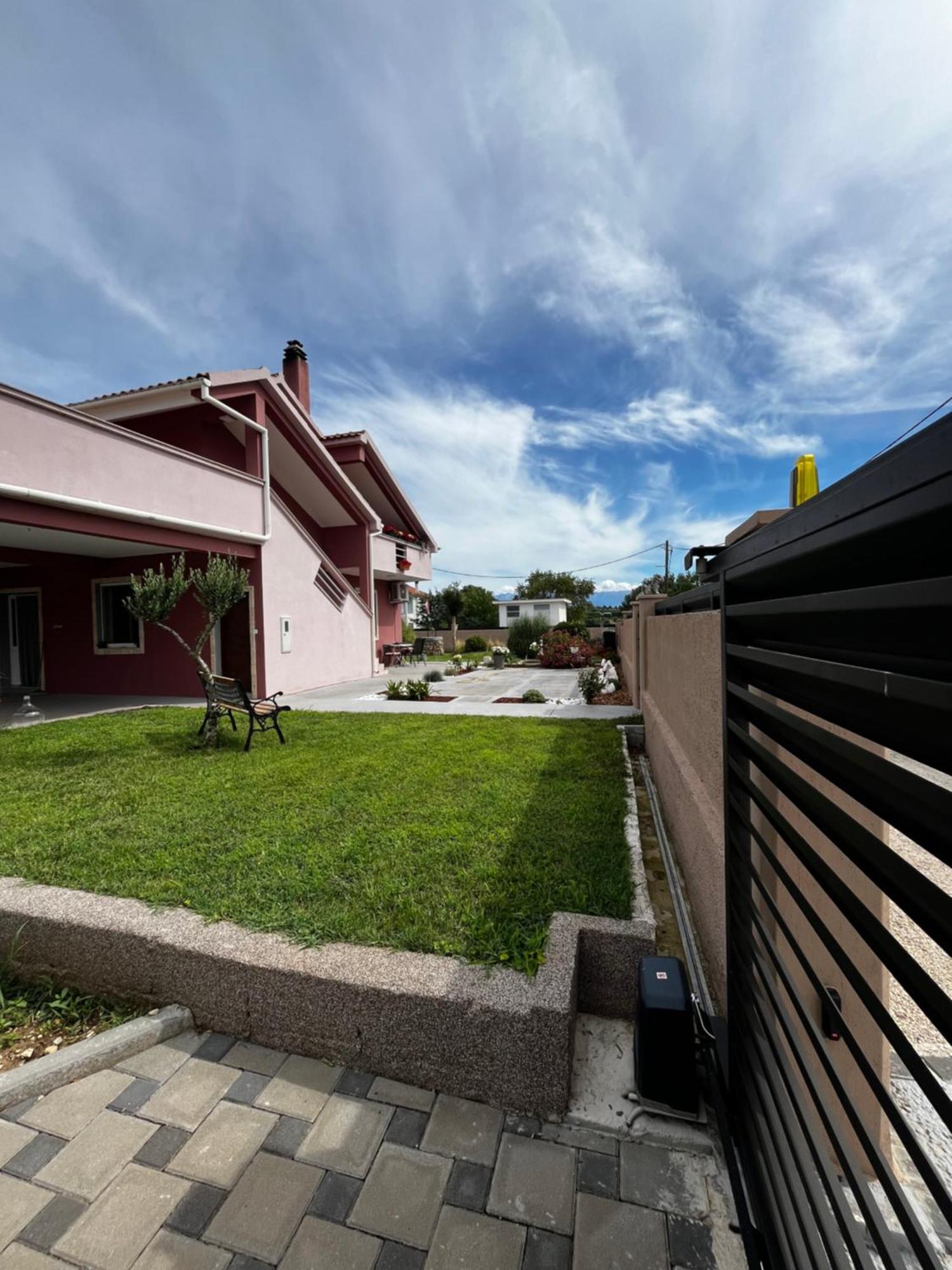 Apartman Marta Zadar Buitenkant foto
